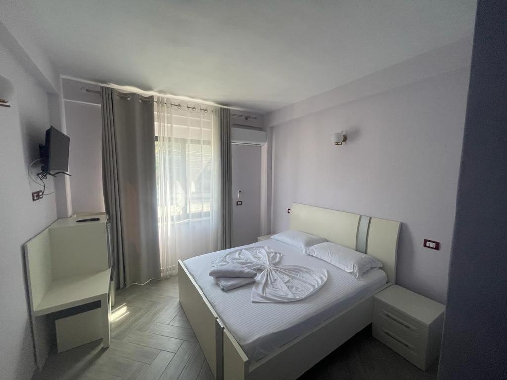 Hotel Ferrara Durrës Eksteriør billede